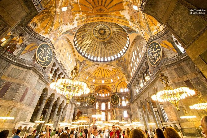 1, 2 Or 3 Days Private Istanbul Guided Tour - Day three: Mosques, old neighborhoods, and Golden Horn views
