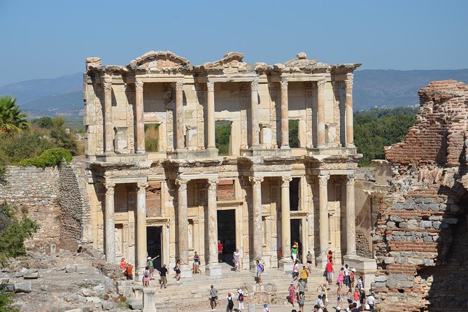 10 Day Private The Best of Turkey Tour - Istanbul starts with mosques, palaces, and busy bazaars