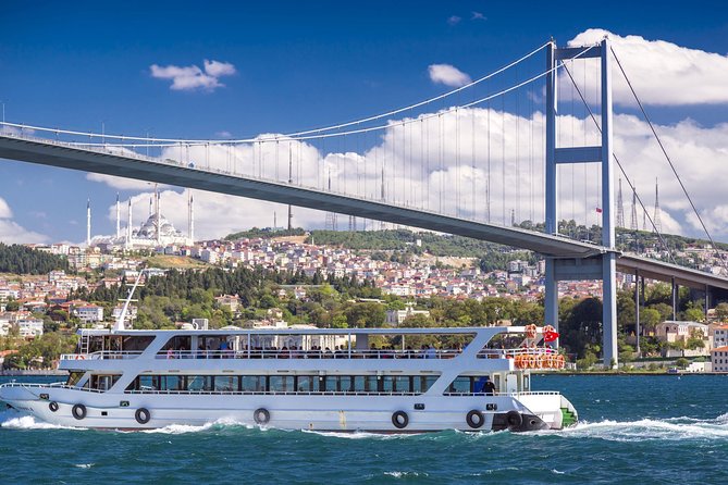 2 Continents Tour incl. Beylerbeyi Palace [full-day] - The Bosphorus Bridge and the crossing between continents