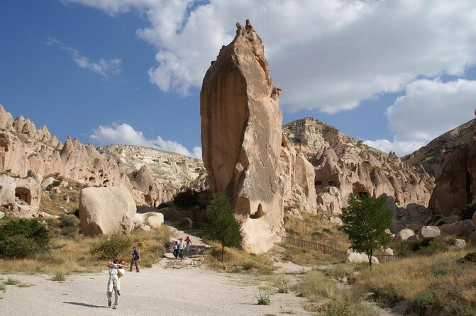 2-Day Cappadocia Tour from Istanbul - Optional Balloon Ride - Rose Valley views and the stone village of Çavuşin