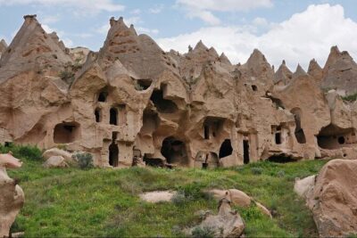 2 Days Cappadocia from Istanbul with Cave Hotel+Optional Balloon