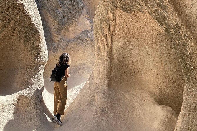 2 Days Cappadocia Tour from Istanbul with Optional Balloon - Ortahisar and the colors of Red Valley