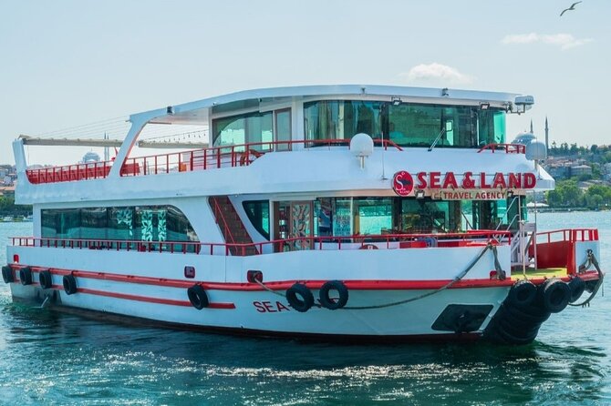2 Hours Bosphorus Cruise Boat Tour in Istanbul - The European shore: palaces and the Ortaköy waterfront