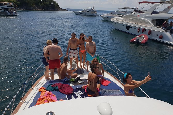 2 - Hours Bosphorus Yacht Cruise - Tea, Drinks, and What Is Not Included