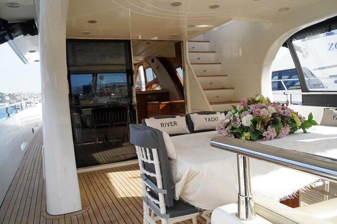 2 Hours Luxury Private Yacht Cruise on the Bosphorus - Dolmabahçe and Çırağan, the grand European shore