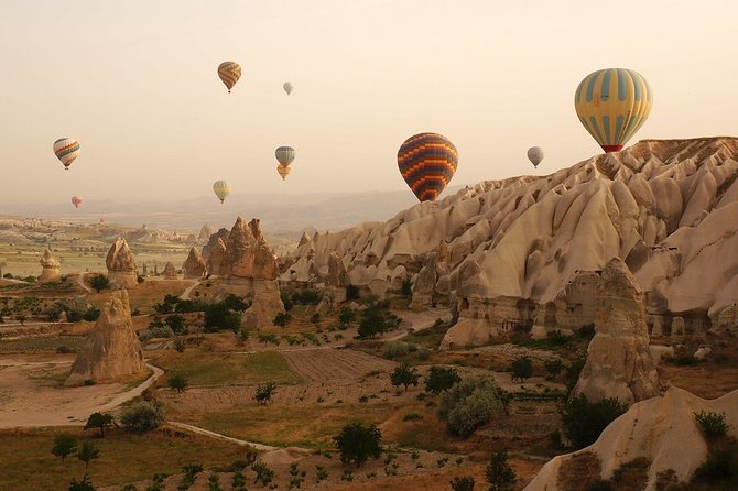 4 Days Turkey Tour Cappadocia, Ephesus, Pamukkale Tour - Guides, group size, and the pace of the trip