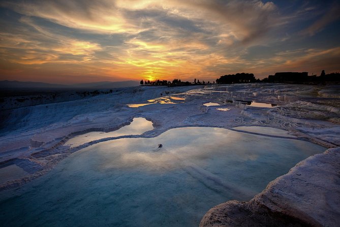 5-Day Tour of Istanbul, Ephesus and Pamukkale - Day 4: Hierapolis and Pamukkale