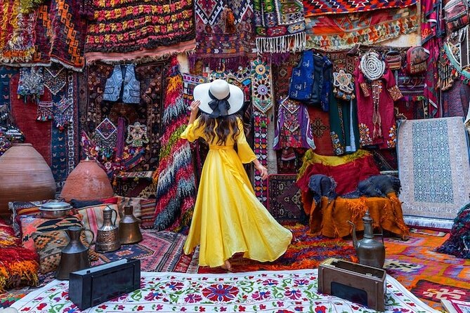8-Day Private Guided Turkey Tour with Accommodation - Old Istanbul brings mosques, palaces, and markets