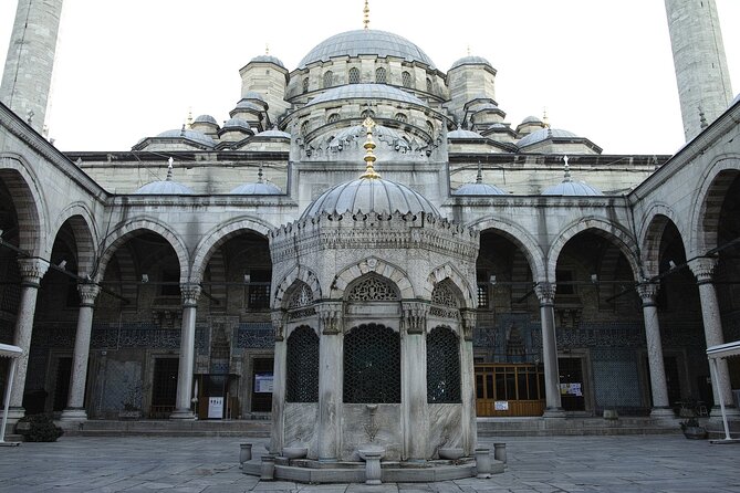 All Inclusive Full-Day Private Guided Cultural Tour of Istanbul - Lunch at a Sultanahmet meatball restaurant