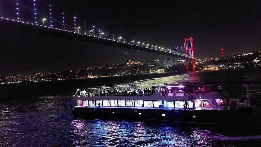 All Inclusive; Istanbul Bosphorus Dinner Cruise w/live shows - Dinner, drinks, and the real value of the package