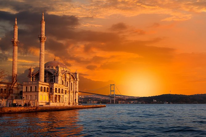 Best Of Istanbul: 1, 2 or 3 Day Private Guided Tour - Day two: palaces, modern Istanbul, and the Bosphorus