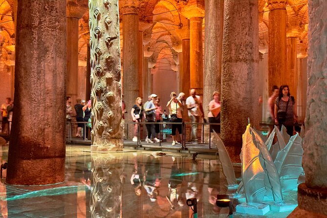 Best of Istanbul: Basilica Cistern - Blue Mosque - Grand Bazaar - The Hippodrome, where Constantinople watched the races