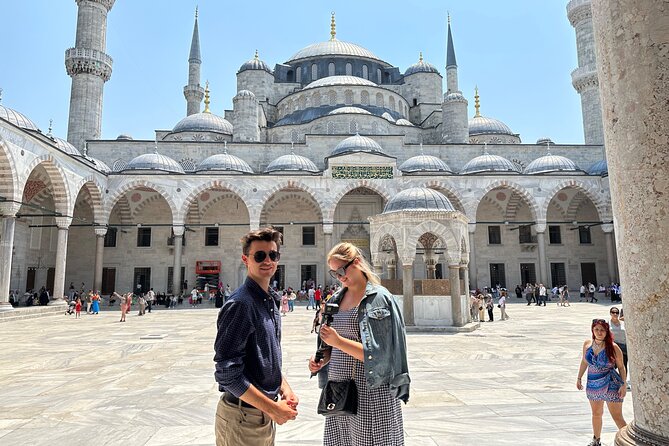 Best of Istanbul: Basilica Cistern - Blue Mosque - Grand Bazaar - Sultanahmet Square and views of Hagia Sophia