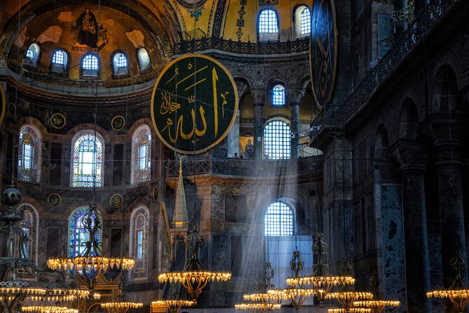 Best of Istanbul Tour - The Basilica Cistern beneath Sultanahmet