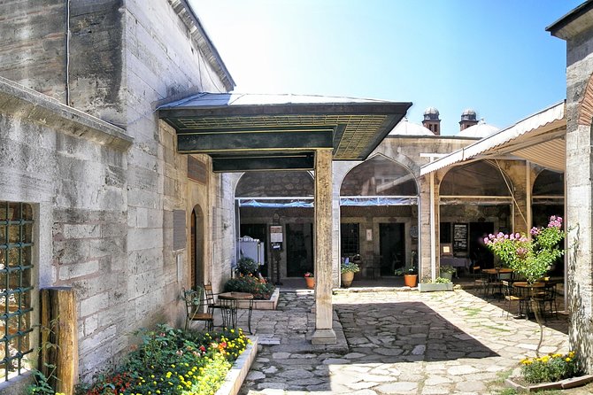 Blue Mosque Sultanahmet Old Town and Hippodrome Walking Tour - Key points to know before booking