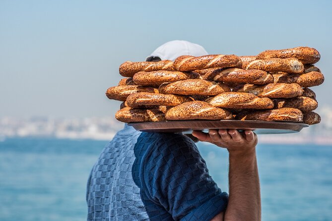 Born on the Bosphorus: Exploring Three Distinct Waterside Neighborhoods - Why the group size matters