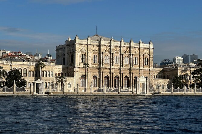 Bosphorus Boat Tour 3 Hour with Asian Side Stop in Istanbul - One hour at Beylerbeyi on the Asian shore