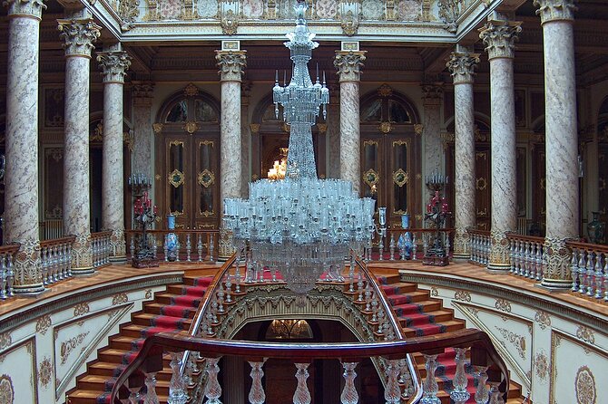Bosphorus Cruise with Dolmabahce Palace and Istiklal Street Tour - The private guide makes the difference