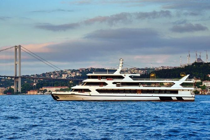 Bosphorus Dinner Cruise (Private Table) - Timing, group size, and practical expectations