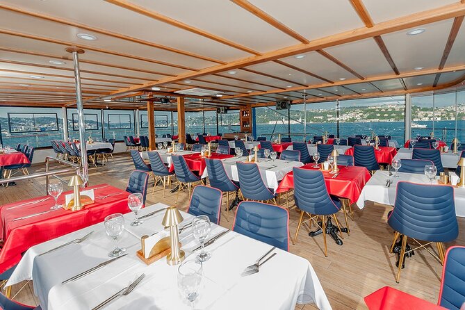 Bosphorus Dinner Cruise & Show with Private Table - The silver menu: a straightforward dinner with local drinks