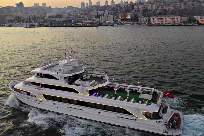 Bosphorus Dinner Cruise with Show and Private Table - Dinner begins with 10 Turkish appetizers