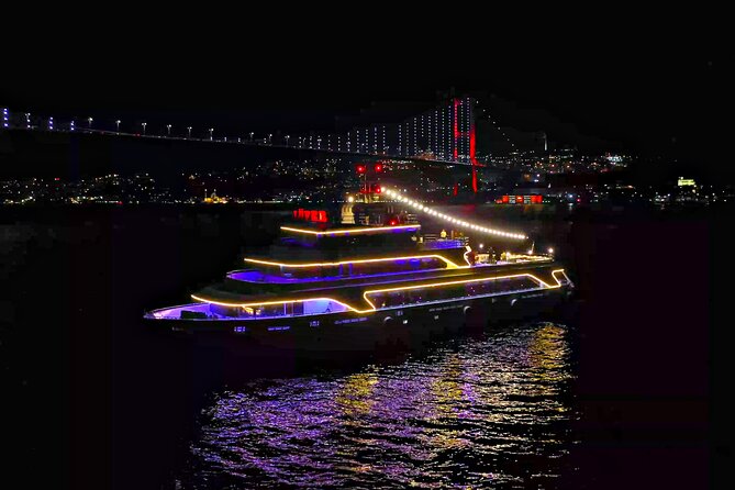 Bosphorus Dinner Cruise with Show and Private Table - The Bosphorus views arrive between the performances