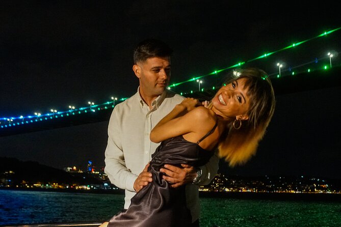 Bosphorus Dinner / Lunch Cruise - Private and Customizable - Maiden’s Tower and the old city skyline