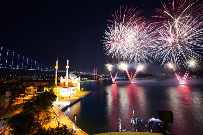 Bosphorus New Years Dinner Cruise Party in Istanbul 2026 - A New Year’s Eve on Two Continents