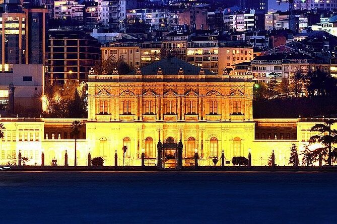 Bosphorus Night Cruise on the Luxury Yacht - Sunset timing, comfort, and group size