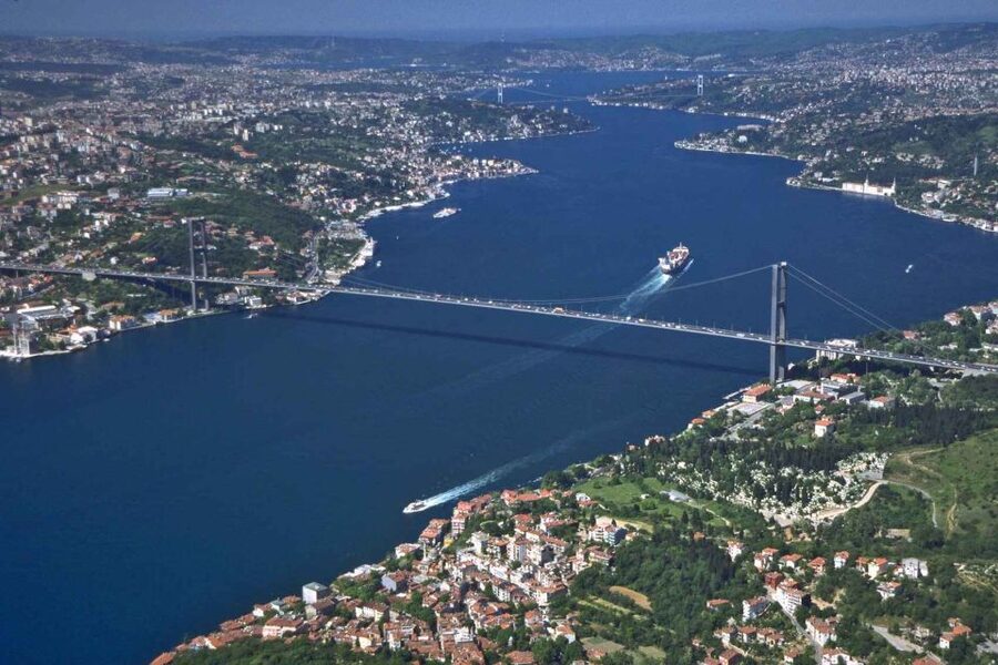 Bosphorus Only Boat Tour - Practical ways to get more from the two hours