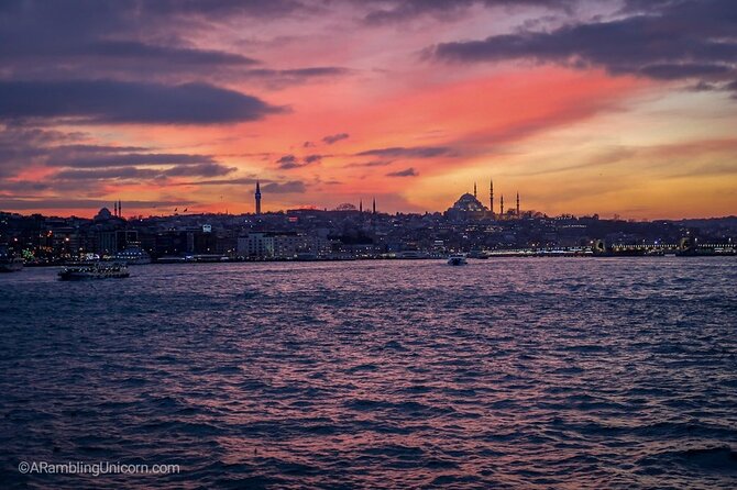 Bosphorus Private Sunset Cruise on a Yacht with Wine - Starting at the Egyptian Bazaar at 5 pm