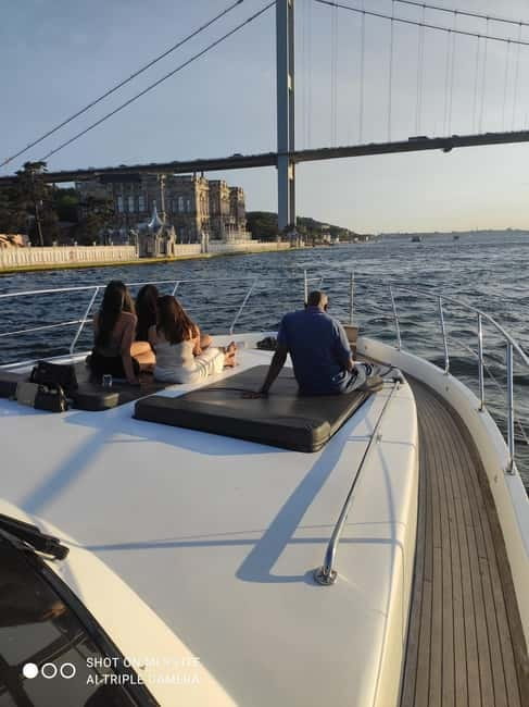Bosphorus Sunset Yacht Cruise with Guide & Snacks - Key details before you reserve