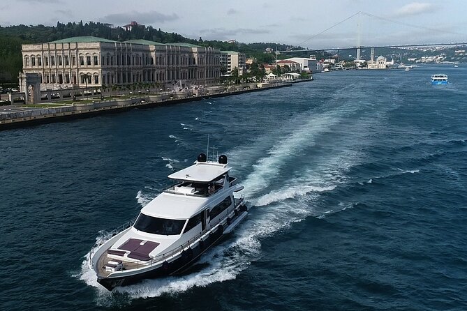 Bosphorus Yacht Cruise with Stopover on the Asian Side - (Morning or Afternoon) - Kanlıca and the short Asian-side break