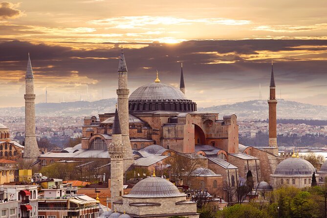Byzantian and Ottoman City Tour Museum fees Lunch Inc - Lunch: a useful pause in a packed day