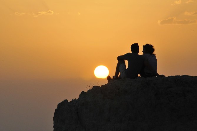Cappadocia Tour from Istanbul 2 Days 1 Night by Plane With Cave Hotel - Red and Rose Valleys on foot