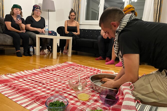 Çiğ Köfte Cooking Class/Night with Traditional Music At Home - Meeting the hosts before the cooking begins