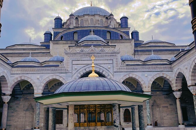 Daily istanbul tour with a licensed guide - Physical Effort, Timing, and Extra Costs