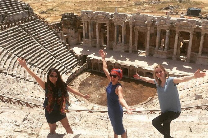 Day Tour to Pamukkale from/to Istanbul - Lunch and the local restaurant stop
