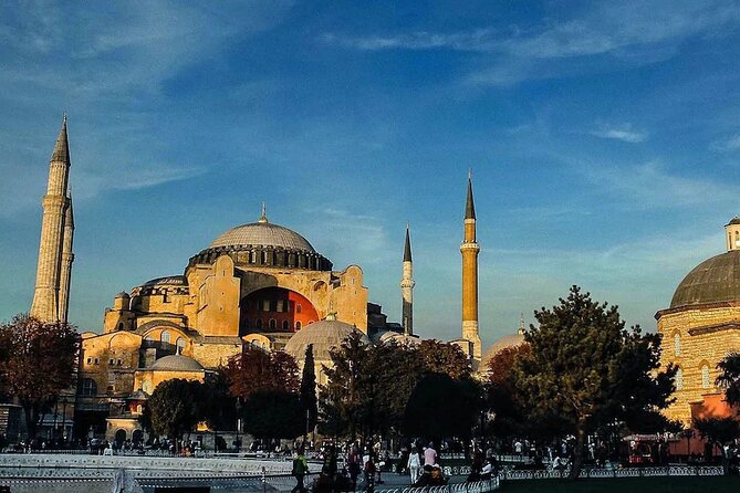 Discoveried The Old City of Istanbul In a Half-Day - The guide matters more than the vehicle