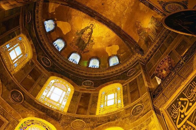 Discoveried The Old City of Istanbul In a Half-Day - Starting at the Hippodrome, where sport became politics