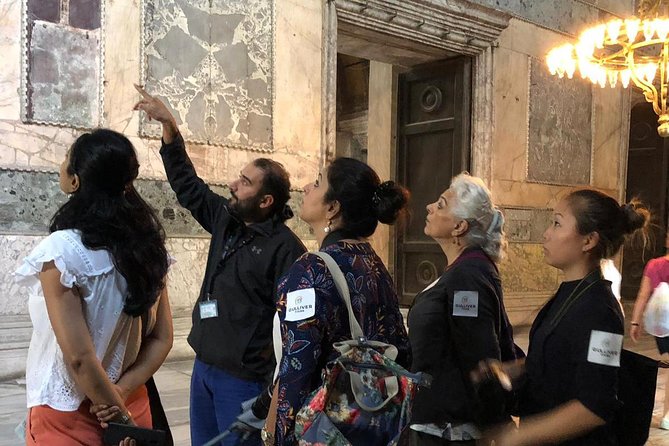 Discovering the Old City/ Full Day Tour/ Lunch&Tickets included - Lunch and hotel transport add practical value