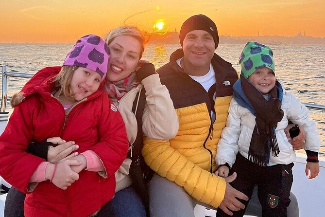 Dolmabahçe Palace and Sunset Tour on Luxury Yacht - Bebek, Rumeli Fortress, and the narrowest waterway