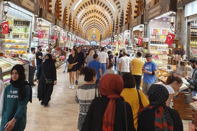 Eating Like a Local: Learn About Diverse Culinary Culture of Turkey - The food is generous, but the value is not automatic