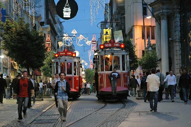 Escorted 10 Days Tour of Istanbul, Cappadocia, Ephesus and Pamukkale - Day 5: Walking through Ephesus