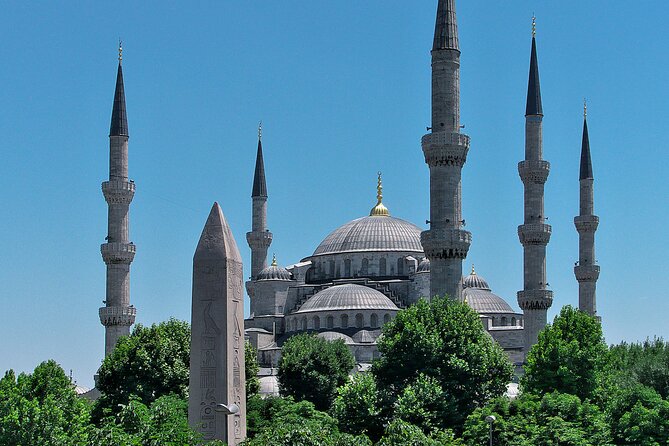 Exclusive Istanbul Old City Tour: Best Stories with Dr. Sib - Forty minutes at the Blue Mosque