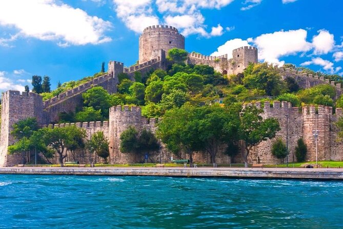 Exclusive Luxury Yacht Bosphorus Sightseeing Cruise in Istanbul - Anadoluhisari and the Asian bank