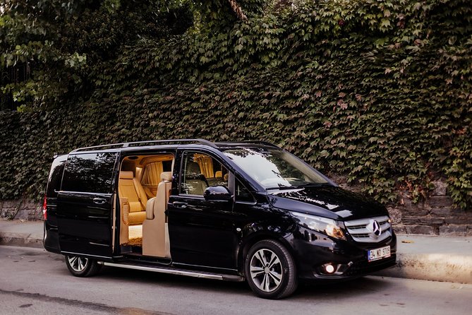Fat Taxi - Private Istanbul Airport (IST) Transfer to Besiktas Area - Key points at a glance
