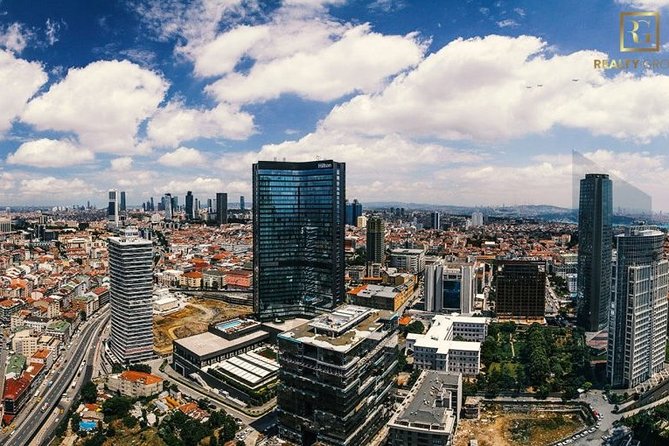 Fat Taxi - Private Istanbul Airport (IST) Transfer to City - Comfort, service, and the mixed record