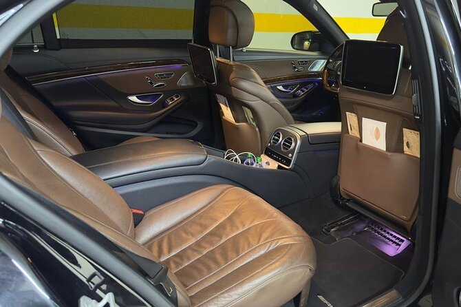 First Class Business Sedan Airport Transfer Services in Istanbul - How the WhatsApp coordination works