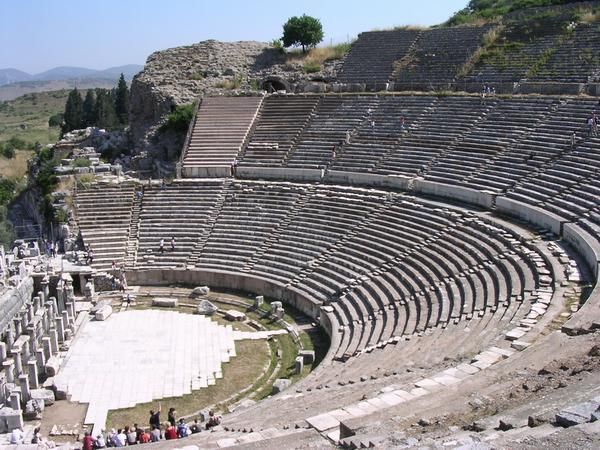 From Istanbul: 2-Day Ephesus & Pamukkale Tour by Bus - The big trade-off: two full days after a 10-hour bus ride